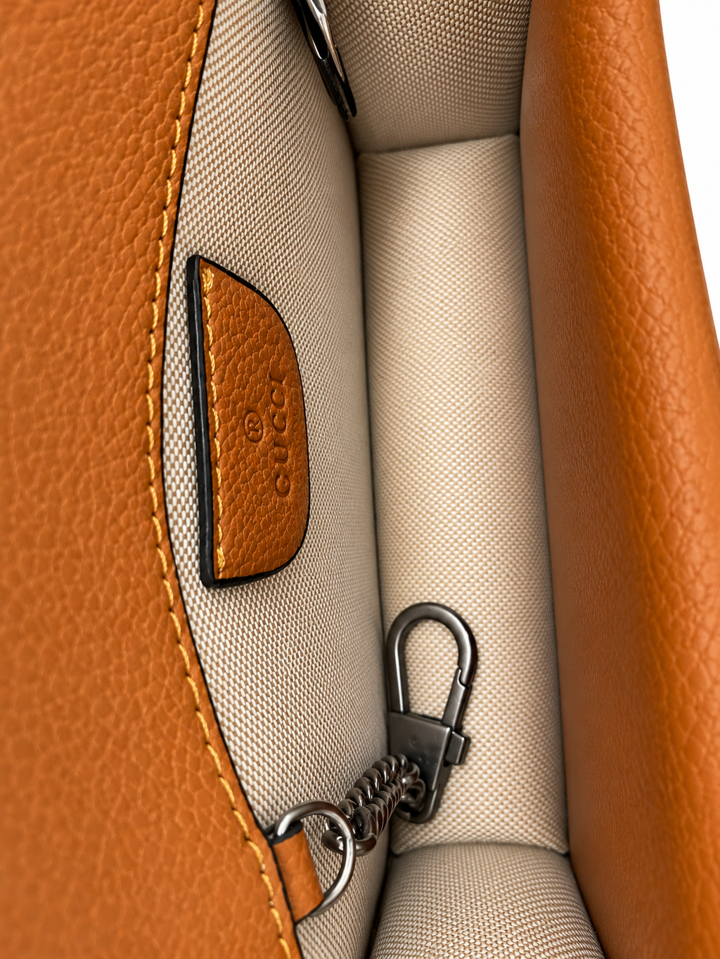 Gucci Dionysus Super Mini Shoulder Bag