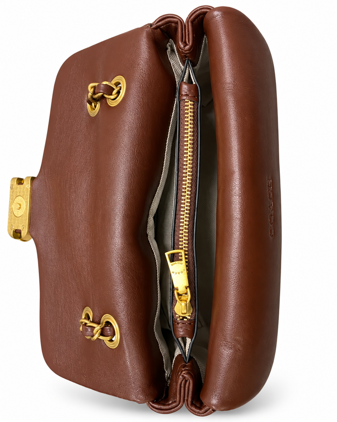 Coach uilted shoulder bag