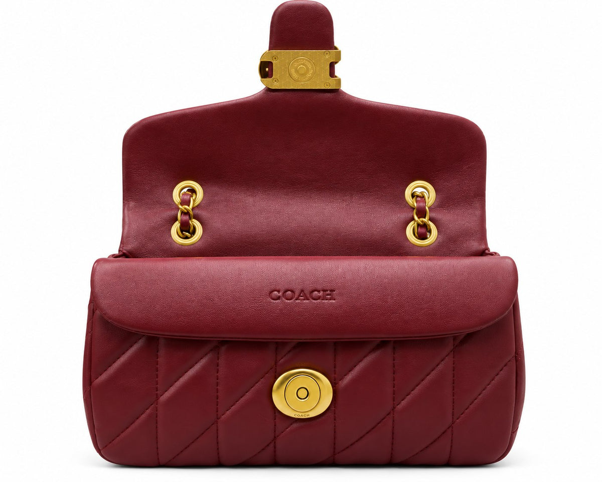 Coach uilted shoulder bag